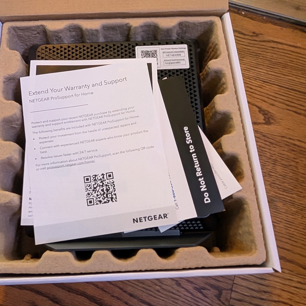 NETGEAR Nighthawk AC1900 Modem Router - Black - Picture 5 of 5